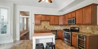 Two Bedroom in Newport! Gallery 15