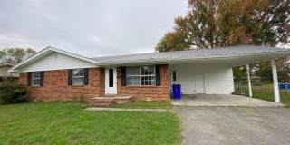 *MOVE IN SPECIAL* 1/2 OFF FIRST MONTHS RENT* 3 Bedroom 1.5 Bath House Gallery 1