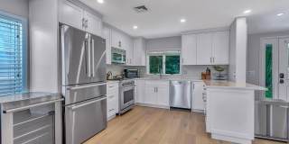 637 Beacon Boulevard Gallery 11