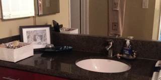 Fully furnished 1 bedroom condo and office - Short Term Rental! Gallery 15