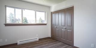 Spruce Park Apartments Gallery 20