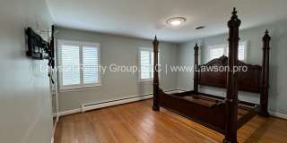 Spacious South Roanoke Home with Lawn Care Included Gallery 22