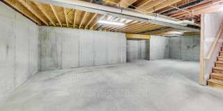 1047 Andrew Court Gallery 35