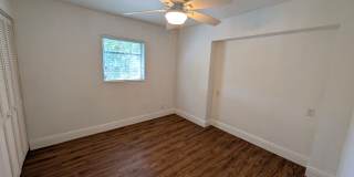 Pompano Beach Rental: 3 Bedrooms + Flexible Den - NO HOA - MOVE IN TODAY! Gallery 16
