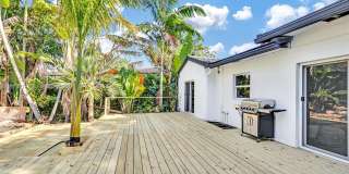 667 NE 105th St Gallery 6