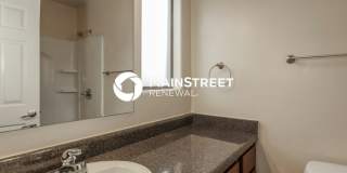 2133 East 35th Street Gallery 9