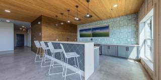 Lenox SoCo Gallery 32