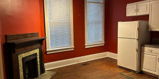Savannah 1ST Floor of Duplex on Whitaker Street @ 34th-Near Forsyth Park Gallery 21