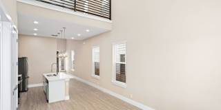 Luxury 3/2.5 Townhome Gallery 5