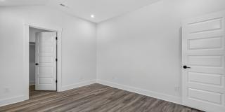 Modern Comfort in the Heart of Johns Island Gallery 51