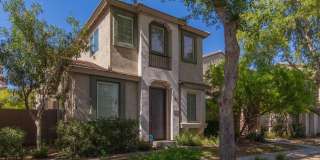 Charming 4 bed, 3 bath home in Tolleson!! Gallery 1