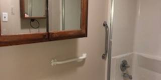 Three Bedroom/1 Bath Home/Spacious Rooms/Enclosed Back Porch Gallery 11
