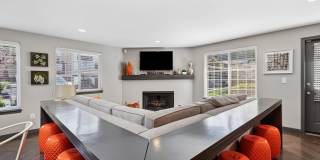 Cascadia Pointe Gallery 18