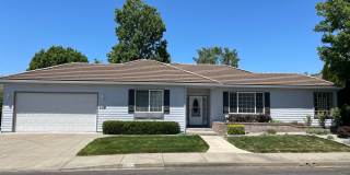 Beautiful 3 Bedroom 2 Bath Home Landscaping Included. Gallery 1