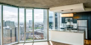 3737 Chestnut Gallery 10