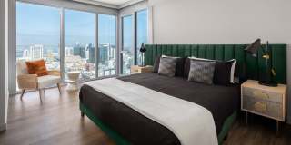 The Merian Gallery 21