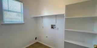 Great one-story 3-bedroom, 2-bath home in Austin’s Colony available for rent! Gallery 12