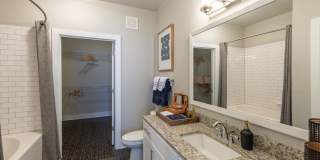 Centra at North Druid Hills Gallery 4