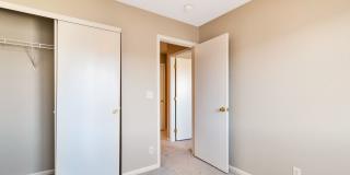 3BR Townhome Near DIA & Light Rail | New Carpet, Garage & Fenced Patio Gallery 12