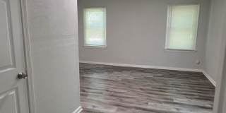 3-Bedroom, 2 Bath Single Family for Rent in Kansas City, MO | Attached Garage & Modern Kitchen Gallery 18