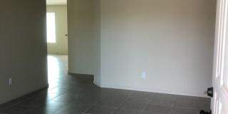Beautiful Home in Saguaro! Gallery 6