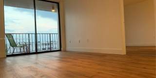 16751 NE 9th Ave Gallery 9