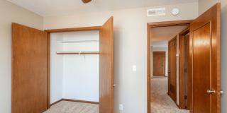 Lake Shore Place Gallery 5