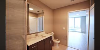 201 W Chestnut Gallery 10