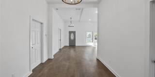 3222 Travis Street Gallery 9