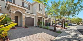 Stunning 3 bed 2.5 bathroom home in a great neighborhood The Isles At Bayshore - The Cove Gallery 1