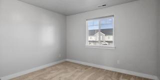 219 West Silver Springs Drive Gallery 21