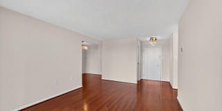 4500 S FOUR MILE RUN DR #314 Gallery 3