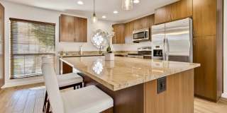 STUNNING SCOTTSDALE TOWNHOME! Gallery 4