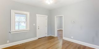 512 Troy St. Gallery 4