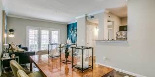 Essex House Gallery 13