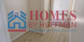 Two Bedroom House | Updated w/ Appliances Gallery 5