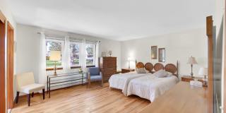 508 Crescent Parkway Gallery 19