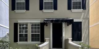 2135 Ridgewood Street Gallery 1