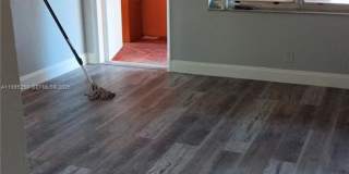 5640 NW 15th St Gallery 4