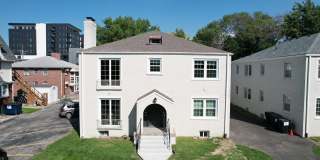 3 Bedroom 3 Bath Townhome Available Now! Gallery 1