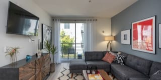 Domain Oakland Gallery 7