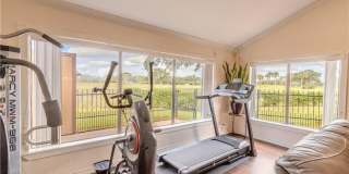 Beautifully renovated courtyard townhome in the heart of Corpus Christi Gallery 19
