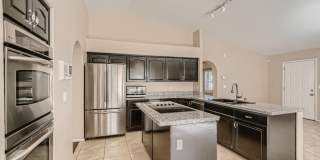 2224 Bear Valley Street - 4 bedrooms , 2.5 bathrooms, 2626 SQFT Gallery 6