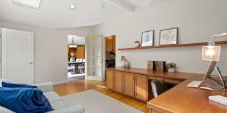 Iconic California Ranch Home by Architect Birge Clark in Leland Manor, Palo Alto Gallery 29