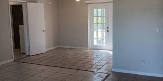 3/2 Pool home available NOW Gallery 3