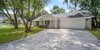 8117 North Ridgebrook Drive Gallery 1