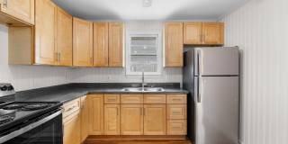 1036 Seymour Avenue - A Gallery 3