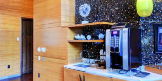 Stunning North Strip/City views from this UNFURNISHED 1+Den/1.5ba residence. Gallery 9