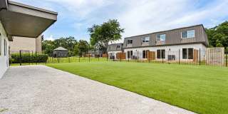 Barrington Park Gallery 20