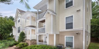 Seneca Club Apartments Gallery 6